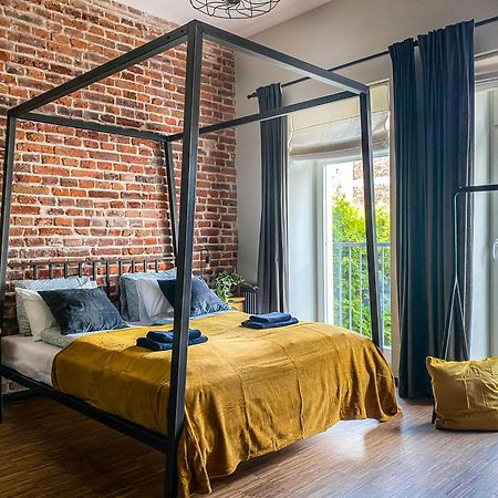 Cozy Apartment With Ac For Couples - Old Town كراكوفيا المظهر الخارجي الصورة