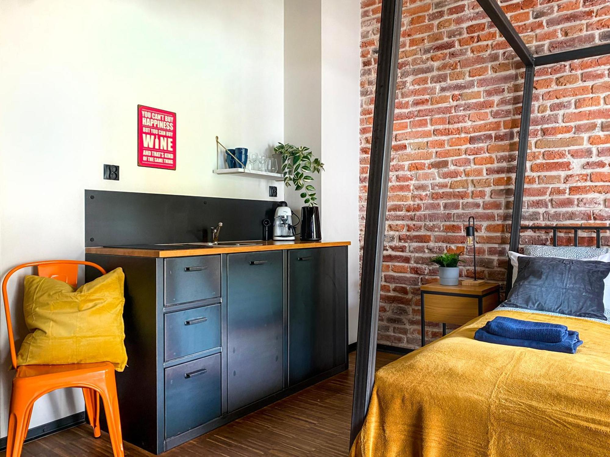 Cozy Apartment With Ac For Couples - Old Town كراكوفيا المظهر الخارجي الصورة